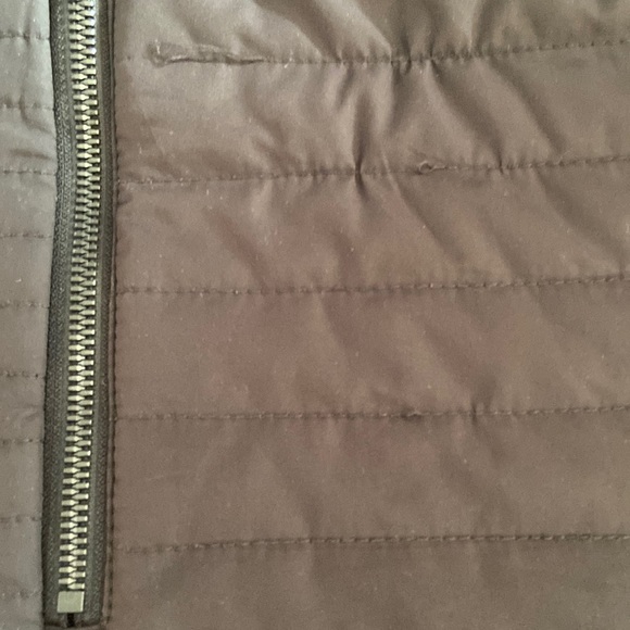 helly hansen light puffer jacket - Picture 12 of 12